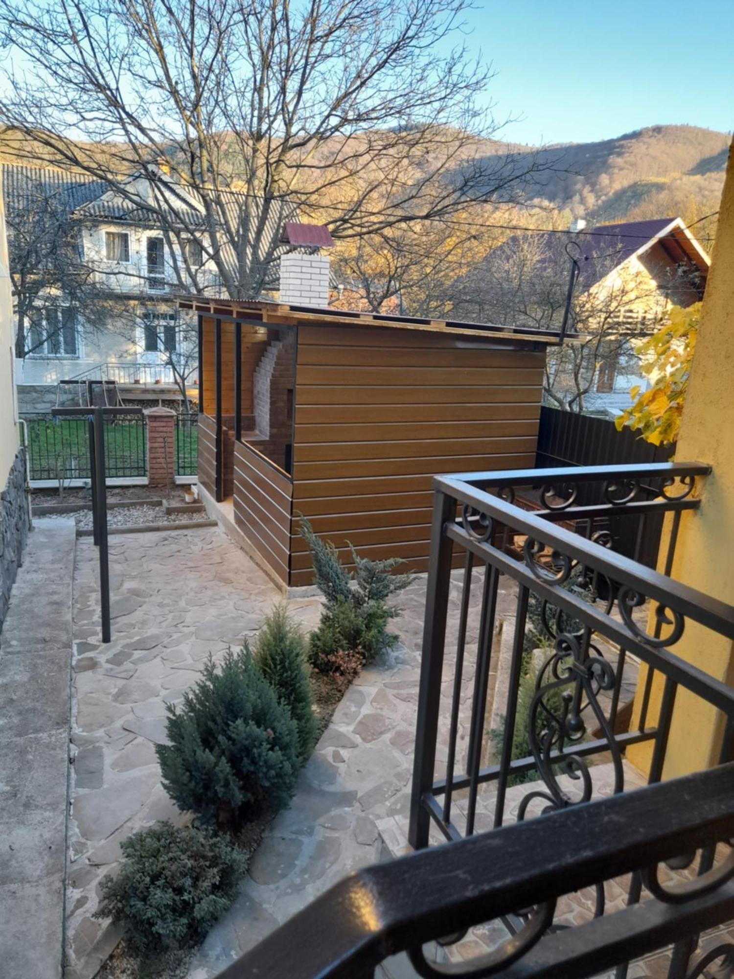 Dva Opryshka Yaremche Exterior foto